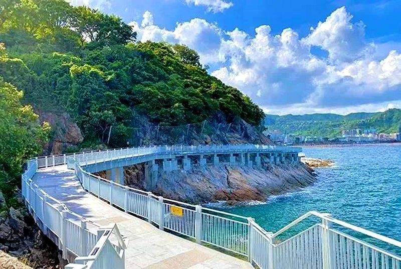 海滨栈道风景照 (19).jpg
