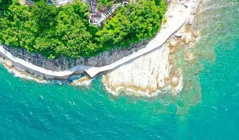 海滨栈道风景照 (18).jpg