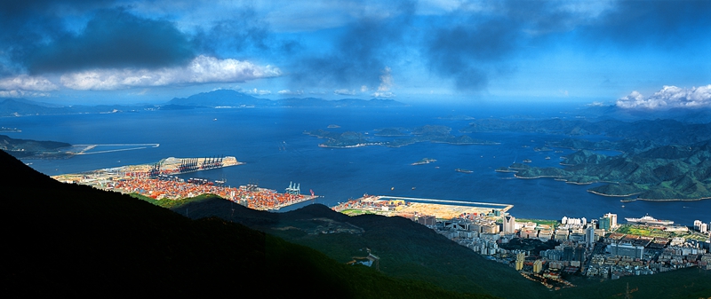 《盐田港》，彭煜江.jpg