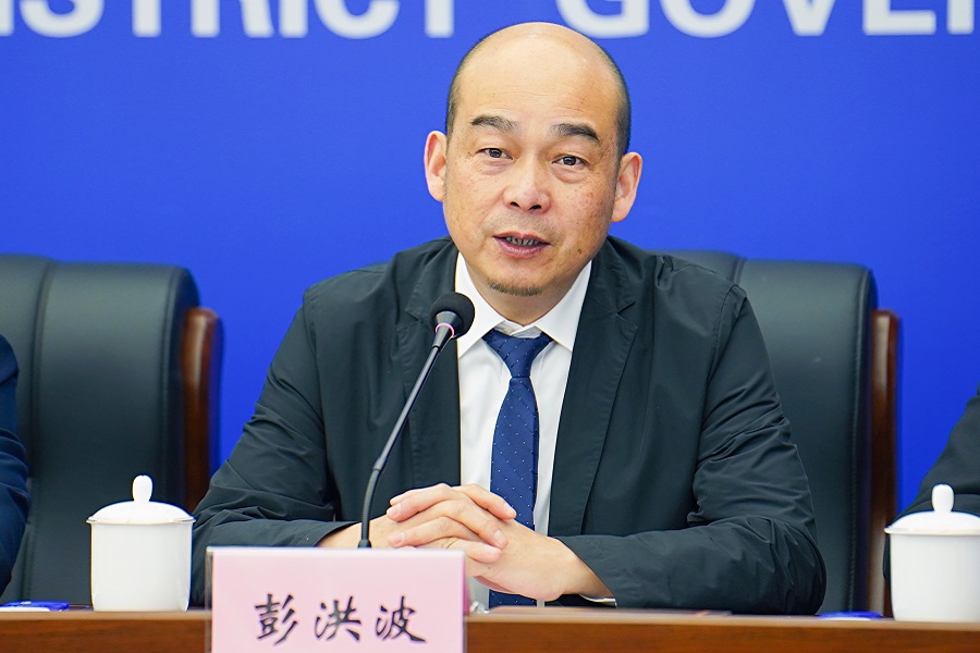 发布人：盐田港集团党委委员、副总经理 彭洪波