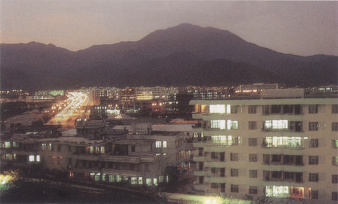 3-1-沙头角夜景.jpg