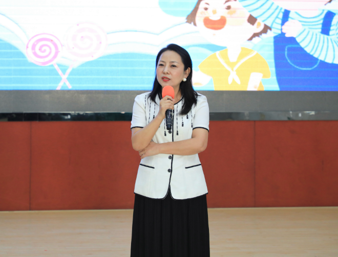 杨局特写.jpg