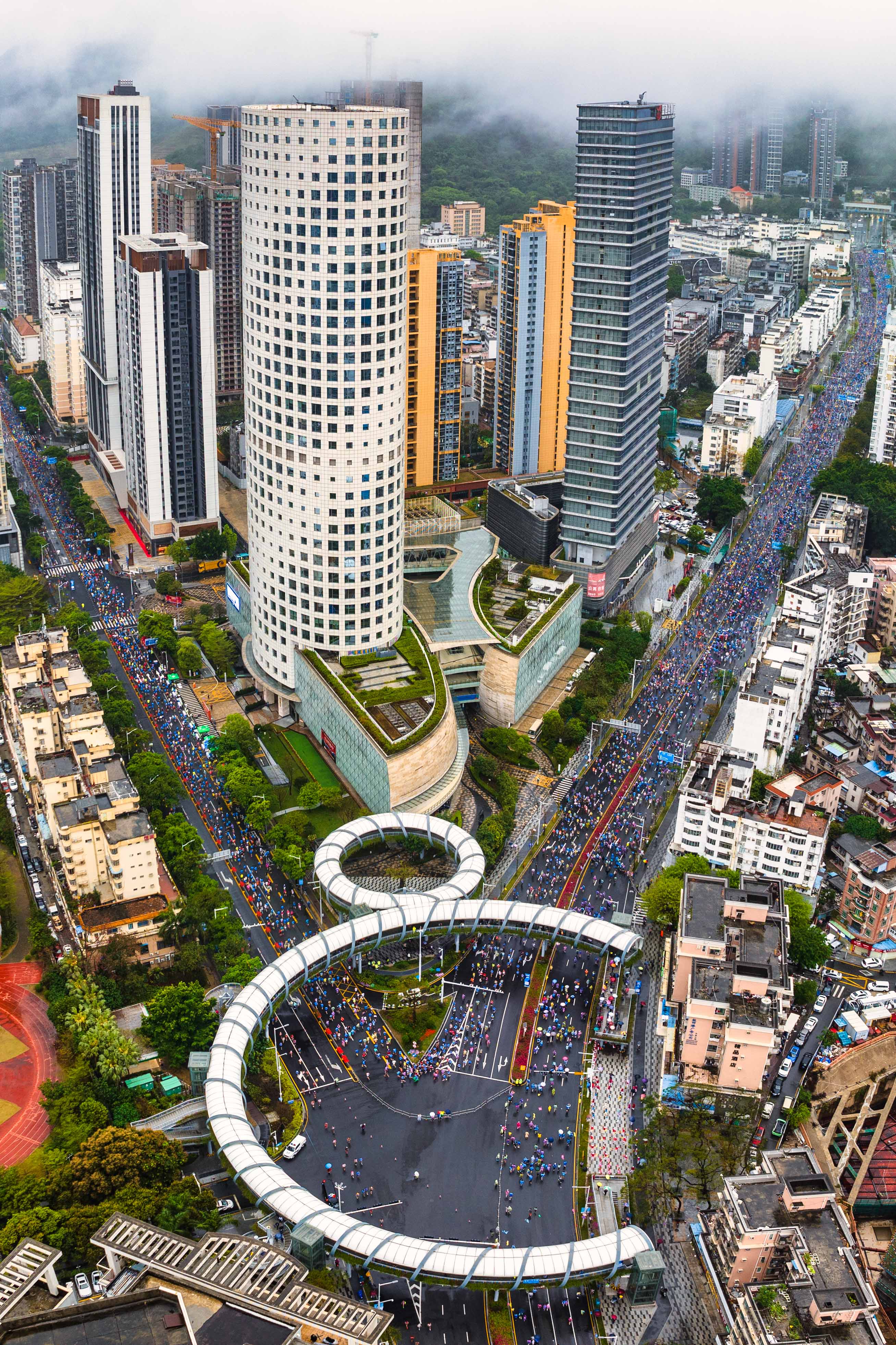 1.万人盐马（谢雄生 摄）.jpg